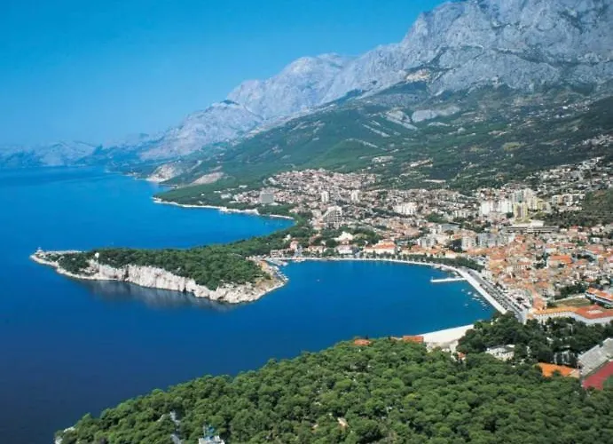 Eva Deluxe Lägenhet Makarska