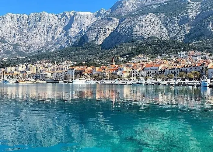 Eva Deluxe Lägenhet Makarska